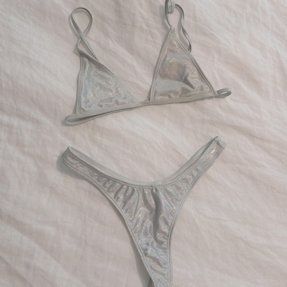 Minimale Animale Shiny Bikini Set